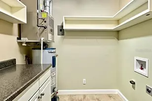 2834 SW 14th Dr, Gainesville, FL 32608 - Photo 13