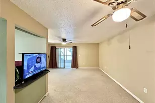 2834 SW 14th Dr, Gainesville, FL 32608 - Photo 7