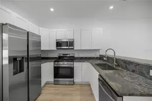 310 SE 6th St, Williston, FL 32696 - Photo 9