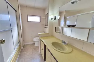 18565 SE 24th Ln, Ocklawaha, FL 32179 - Photo 9