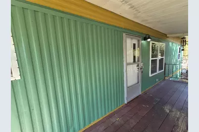 18565 SE 24th Lane, Ocklawaha, FL 32179 - Photo 17