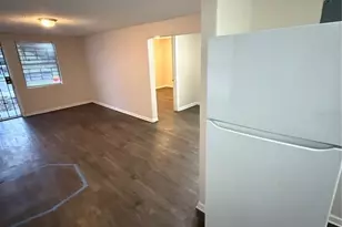 1325 W 25th St, Jacksonville, FL 32209 - Photo 9