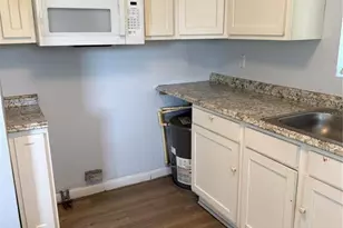 1325 W 25th St, Jacksonville, FL 32209 - Photo 5