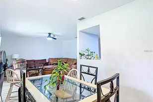 548 Fairways Dr, Ocala, FL 34472 - Photo 9