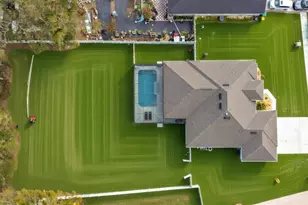 904 Paso Aly, Fruitland Park, FL 34731 - Photo 9