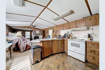 20434 NE 143rd Place, Salt Springs, FL 32134 - Photo 15