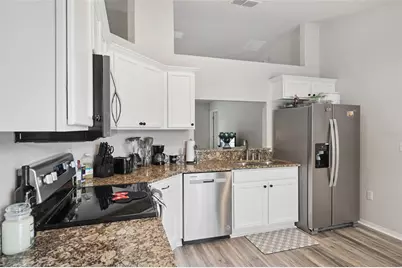 202 Highland Meadows Place, Davenport, FL 33837 - Photo 9