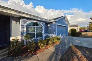 202 Highland Meadows Pl, Davenport, FL 33837 - Photo 3