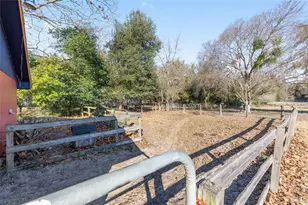 825 NE 165th St, Citra, FL 32113 - Photo 37