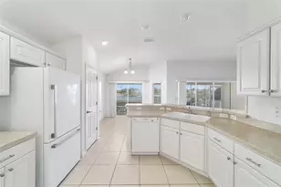 2449 Heath Springs Dr, The Villages, FL 32162 - Photo 15