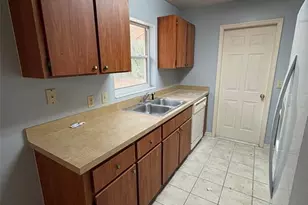 2060 NW 42nd St, Ocala, FL 34475 - Photo 5