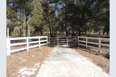 4551 SE 138th Terrace, Morriston, FL 32668 - Photo 3