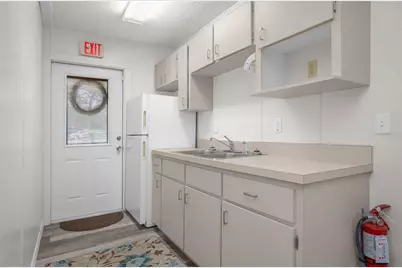 11840 N Angus Hills Terrace, Dunnellon, FL 34433 - Photo 3