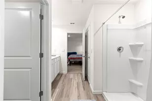 8729 Triumph Cir, Wildwood, FL 34785 - Photo 31