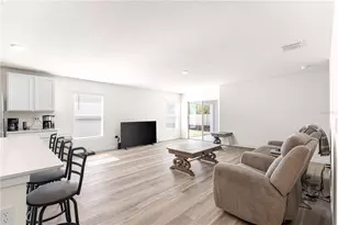 8729 Triumph Cir, Wildwood, FL 34785 - Photo 9