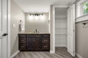 451 NE 11th St, Crystal River, FL 34428 - Photo 13