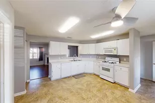 9771 SW 97th Ln, Ocala, FL 34481 - Photo 7