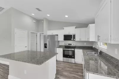 25 Locust Loop Lane, Ocala, FL 34472 - Photo 9