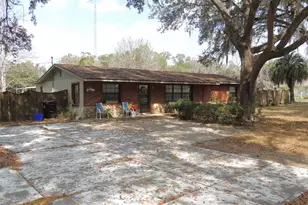 312 NE 2nd Ave, Williston, FL 32696 - Photo 1