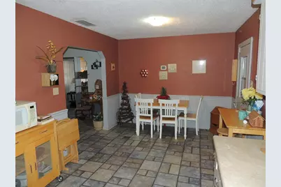 312 NE 2nd Avenue, Williston, FL 32696 - Photo 13