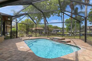 239 SE Paradise Point Rd, Crystal River, FL 34429 - Photo 33