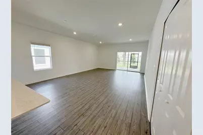 4721 SW 83rd Loop, Ocala, FL 34476 - Photo 3