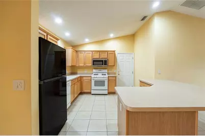 1994 Orangeburg Terrace, The Villages, FL 32162 - Photo 23