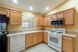 1994 Orangeburg Terrace, The Villages, FL 32162 - Photo 25