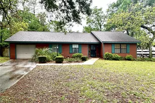 2560 NE 46th Ln, Ocala, FL 34479 - Photo 1