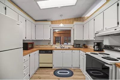 708 Coachman Drive, Leesburg, FL 34748 - Photo 13