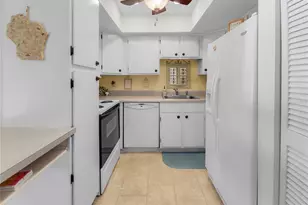 527 Midway Dr, Ocala, FL 34472 - Photo 11