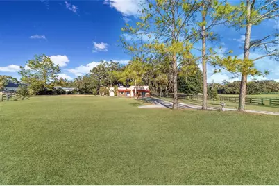 8038 NW 162nd Court, Morriston, FL 32668 - Photo 3