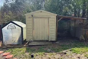 5841 SE 164 Ave, Ocklawaha, FL 32179 - Photo 9