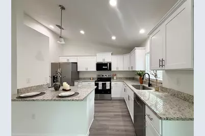 18895 SW 47th Street, Dunnellon, FL 34432 - Photo 17