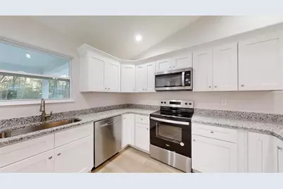 19656 SW Lark Avenue, Dunnellon, FL 34431 - Photo 25