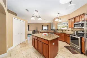 2904 NE 25th St, Ocala, FL 34470 - Photo 11