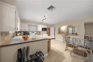 3910 SE 52nd St, Ocala, FL 34480 - Photo 11