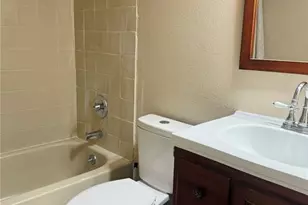 1724 NE 30th St, Ocala, FL 34479 - Photo 23