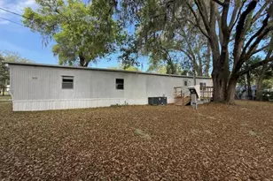 10395 SE 159th St, Summerfield, FL 34491 - Photo 9