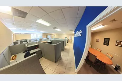 126 N US Highway 27, Lady Lake, FL 32159 - Photo 15