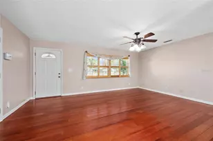 10890 SE 73rd Ct, Belleview, FL 34420 - Photo 11