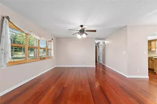 10890 SE 73rd Ct, Belleview, FL 34420 - Photo 5