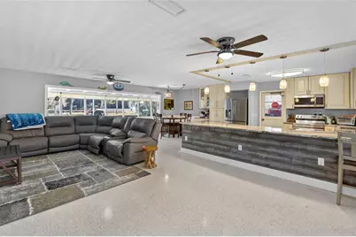 1115 SE Kingsbay Drive, Crystal River, FL 34429 - Photo 3