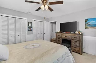 1115 SE Kings Bay Dr, Crystal River, FL 34429 - Photo 17