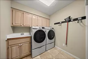 2420 SE 15th St, Ocala, FL 34471 - Photo 33