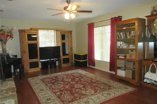 17051 SE 61st Pl, Ocklawaha, FL 32179 - Photo 37