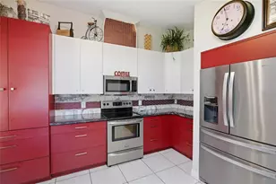 14721 SE 30th Ct, Summerfield, FL 34491 - Photo 9