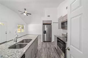 15310 SW 40th Place Rd, Ocala, FL 34481 - Photo 21