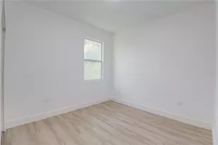 125 Fisher Way, Ocklawaha, FL 32179 - Photo 19