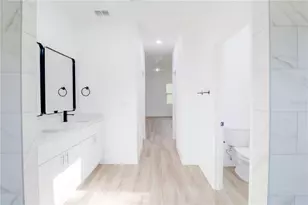 125 Fisher Way, Ocklawaha, FL 32179 - Photo 17